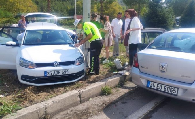 Samsun'da trafik kazasında 3'ü hemşire 7 kişi yaralandı