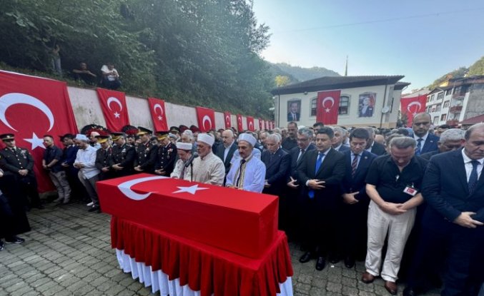 Şehit Piyade Üsteğmen Ayar, Trabzon'da son yolculuğuna uğurlandı