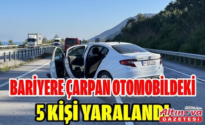 Bariyere çarpan otomobildeki 5 kişi yaralandı