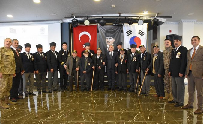 Güney Kore Savunma Ataşesi Kurmay Yarbay Lee, Trabzon'da gazilerle buluştu