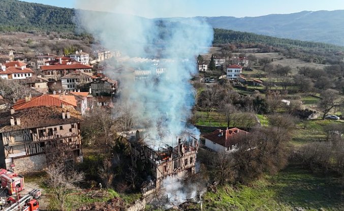 Safranbolu'da tarihi bir konak yandı