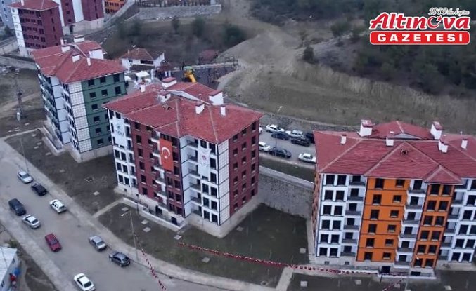 Sinop'ta yapımı tamamlanan TOKİ konutlarının hak sahiplerine teslimine başlandı