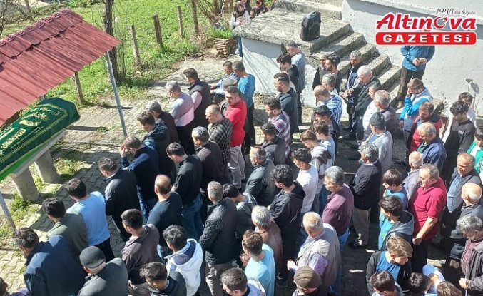 Zonguldak'ta trafik kazasında hayatını kaybeden 15 yaşındaki motosiklet sürücüsü defnedildi