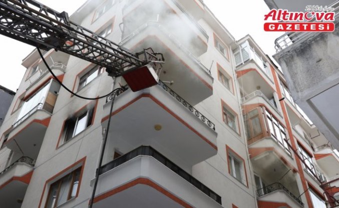 Arhavi'de evde çıkan yangın söndürüldü