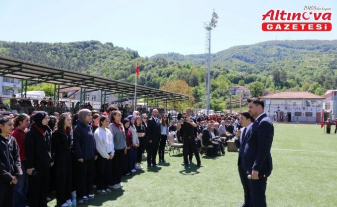 Düzce'nin ilçelerinde 19 Mayıs Atatürk'ü Anma Gençlik ve Spor Bayramı kutlandı