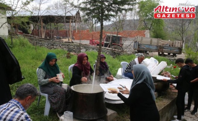 Tokat'ta köylüler 60 yıldır “şükür duası“ geleneğini sürdürüyor