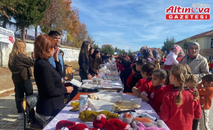 Çorum'da “Mecitözü'nden Gazze'ye Yardım Kermesi“ düzenlendi