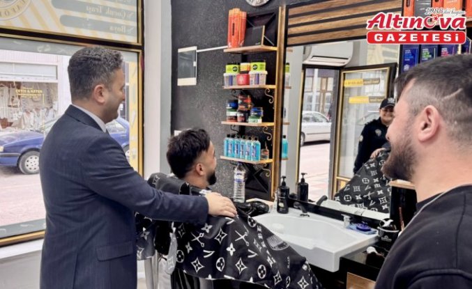 Ayancık'ta Kaymakam Çelik, esnafla bir araya geldi