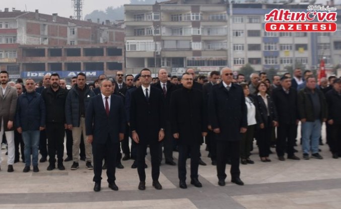 Boyabat'ta 24 Kasım Öğretmenler Günü kutlandı