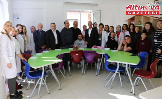 Merzifon Kaymakam Karaaslan, rehabilitasyon merkezlerini ziyaret etti