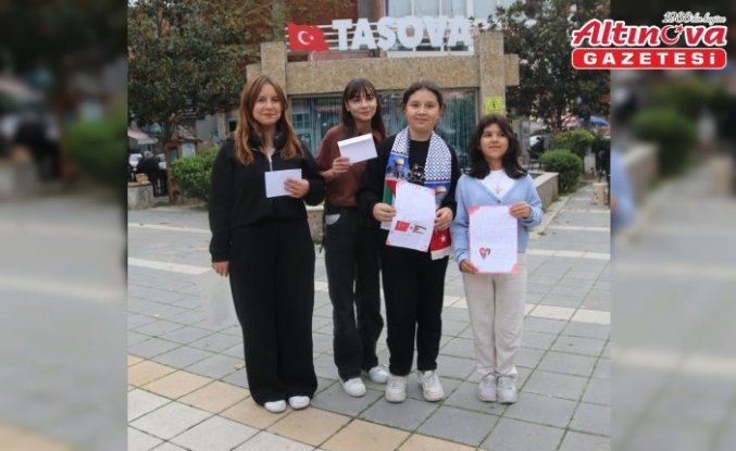 Taşovalı çocuklar yazdıkları mektup ve harçlıklarını Gazze'deki yaşıtlarına gönderdi