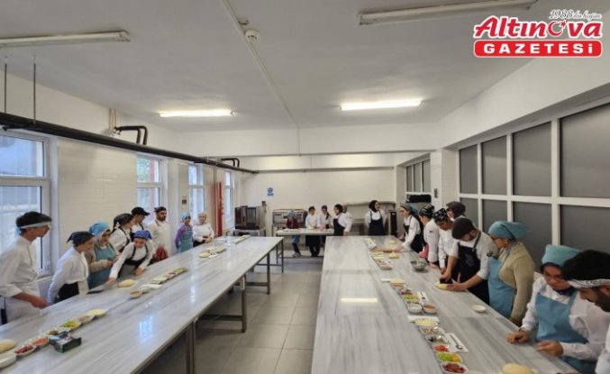 Düzce'de özel bireyler pizza yaptı