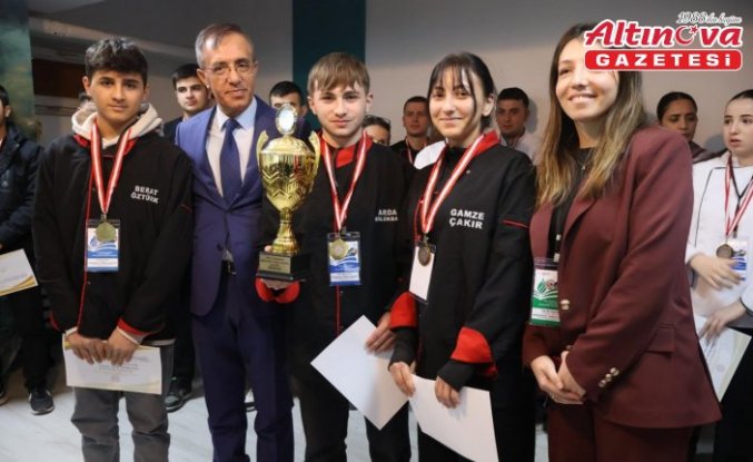 Ayvacık MTAL'den Uluslararası Gastronomi ve Aşçılık Yarışması'nda başarı