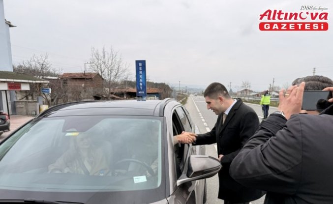 Alaçam Kaymakamı Kayabaşı ve Belediye Başkanı Özdemir trafik denetimine katıldı