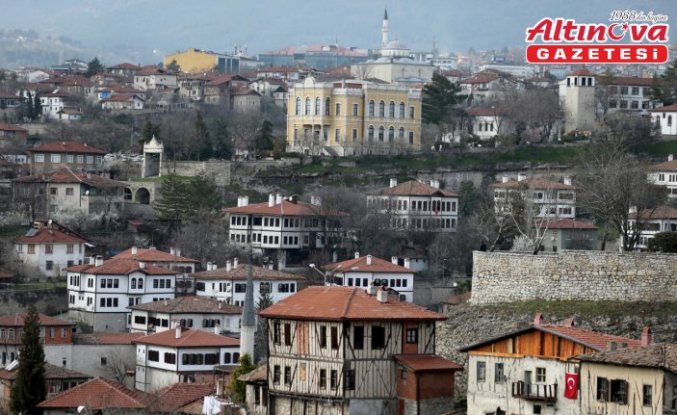 Bayram tatilinde Safranbolu'yu tercih edenler tarihte yolculuk yaptı