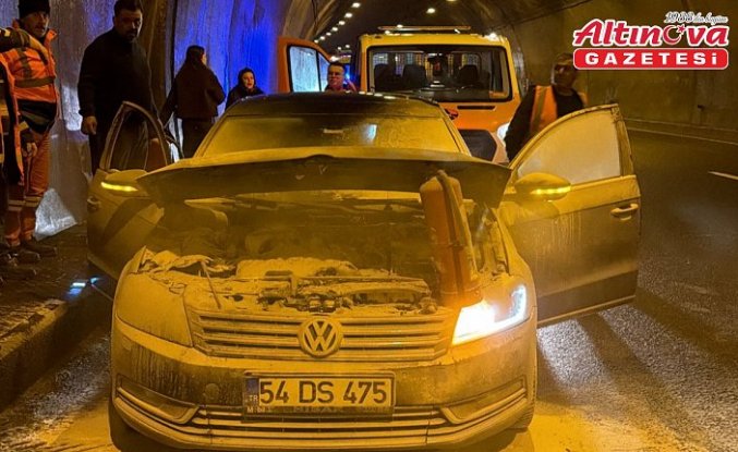 Bolu Dağı Tünelinde seyir halindeki otomobil yandı