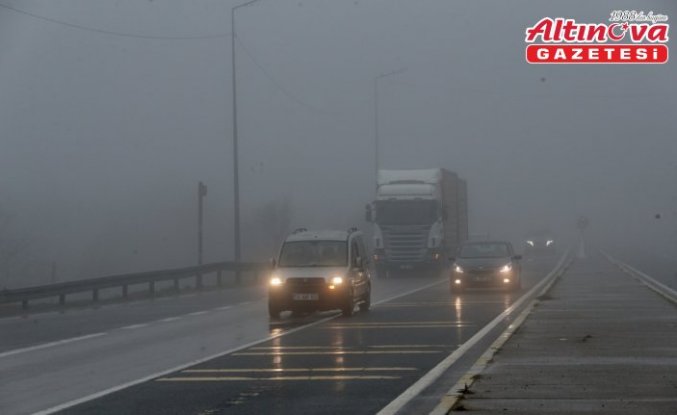 Bolu Dağı'nda sis ulaşımı olumsuz etkiledi