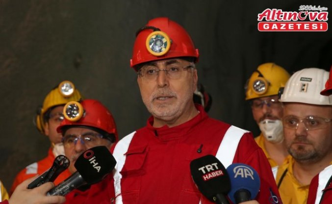 Çalışma ve Sosyal Güvenlik Bakanı Işıkhan, bakır madeninde işçilerle sahur yaptı