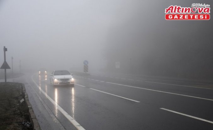 D-100 kara yolunun Bolu Dağı geçişinde sis etkili oldu