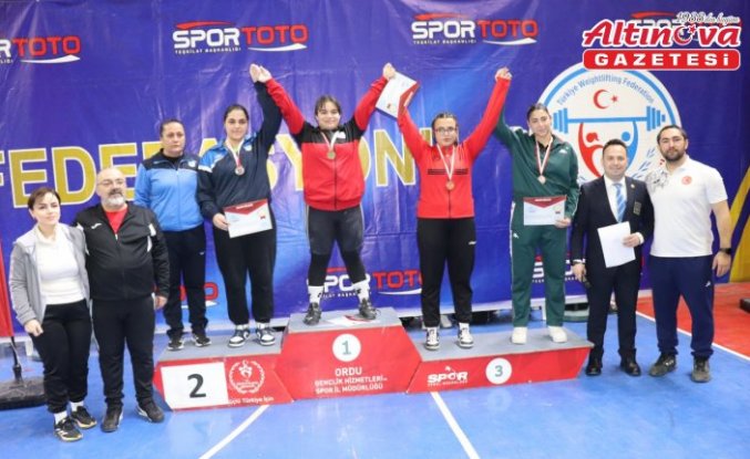 Ordu'da Genç Kızlar Türkiye Halter Birinciliği müsabakaları sona erdi