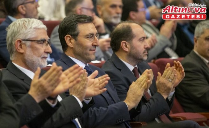 ROKETSAN Genel Müdürü İkinci, sürü teknolojileri ve uzay sistemlerine dikkati çekti: