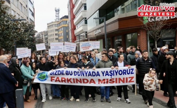 Trabzon'da Dünya Down Sendromu Farkındalık Günü dolayısıyla yürüyüş düzenlendi